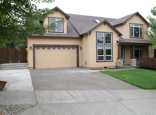 13128 SE Snowfire Dr, Happy Valley, OR 97086