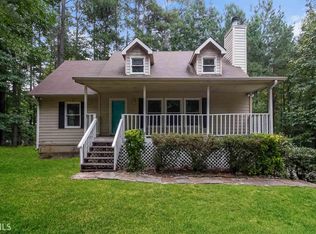 565 Victoria Rd, Woodstock, GA 30189