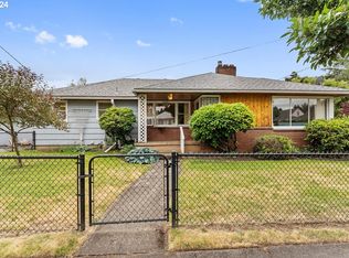 8510 SE Ash St, Portland, OR 97216