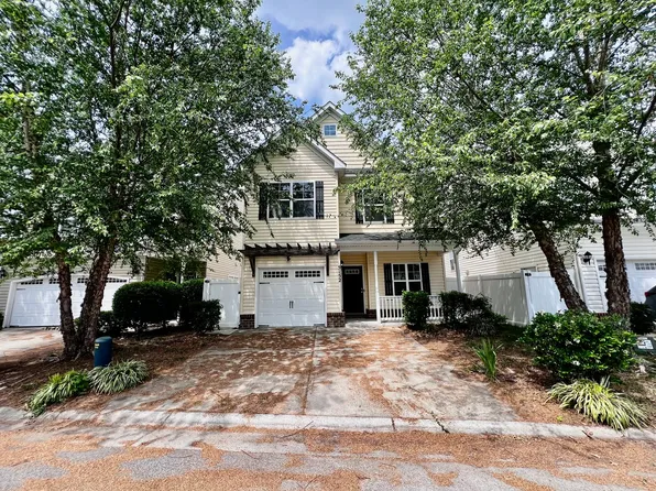 5152 Whitaker Pl, Virginia Beach, VA 23462