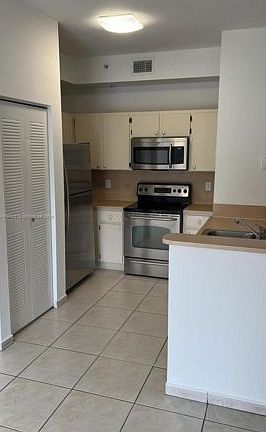 3rd image of 201-7240 NW 114th Ave #201