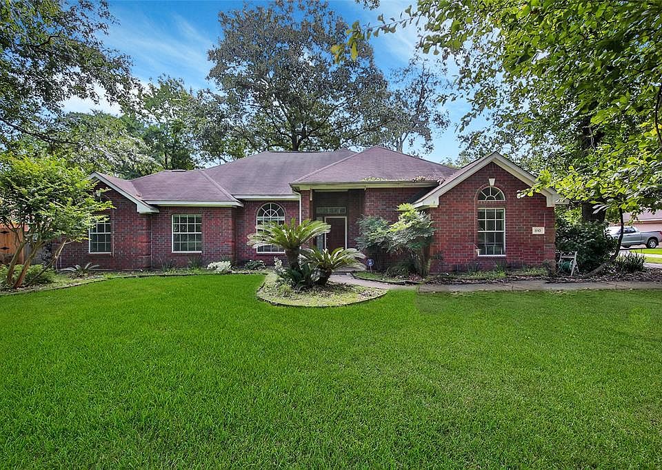 1st image of 810 Fairbanks Dr