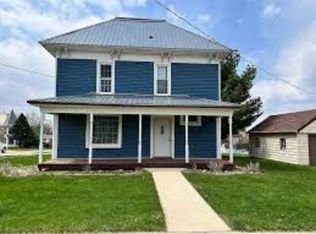 206 S Page St, Monona, IA 52159