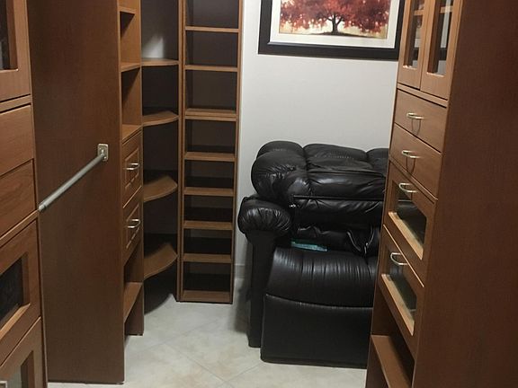 5th image of 3400 Galt Ocean Dr APT 307S