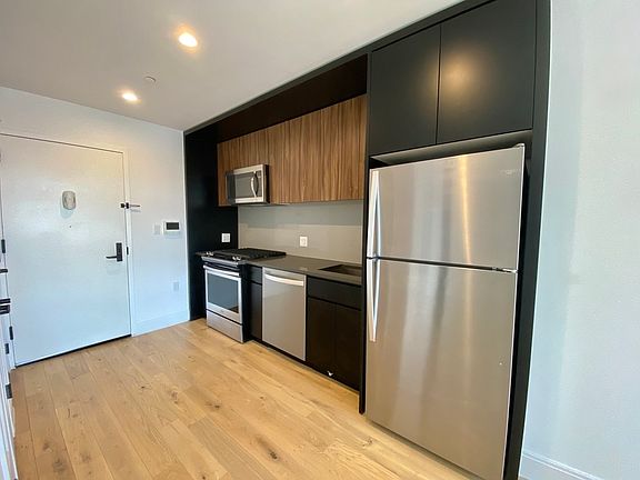 2nd image of 329 E 132nd St #7DD