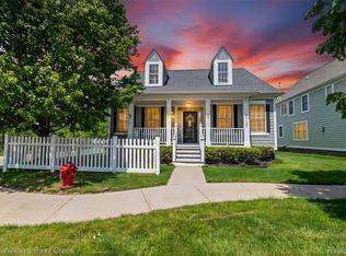 42708 Faulkner Dr, Novi, MI 48377