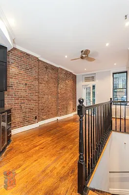 Rented by REAL New York | media 16