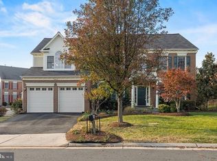 18953 Longhouse Pl, Leesburg, VA 20176