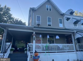 206 N Church St, Mohnton, PA 19540