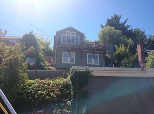 2138 Montvale Pl W, Seattle, WA 98199