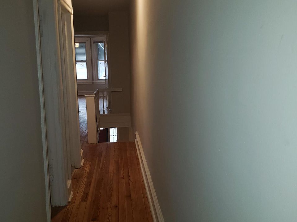 1st image of 1010 E Chelten Ave