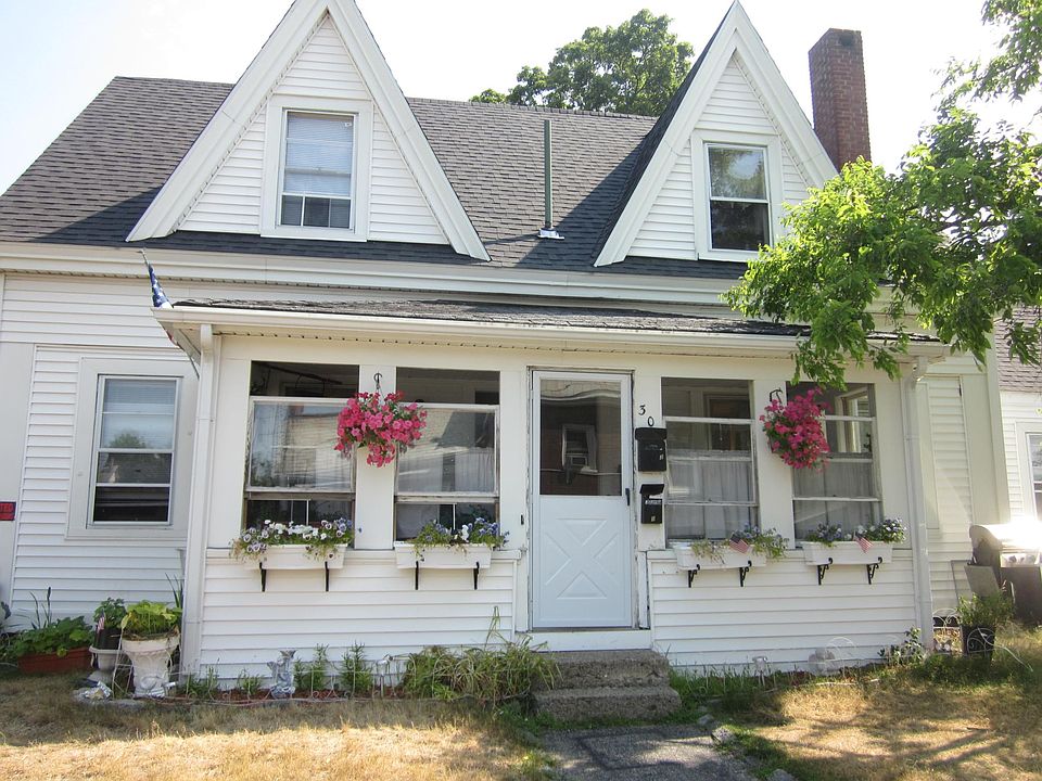 1st image of 30 High School Ave APT 2