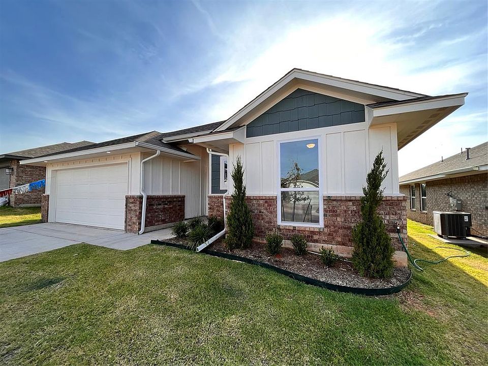 1st image of 18012 Sunny Stone Ct