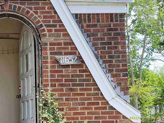 11652 Mansfield