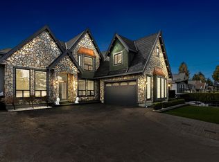 12768 97a Ave, Surrey, BC V3V 2H5