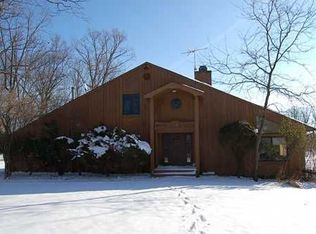 2816 Warren Rd, Ann Arbor, MI 48105