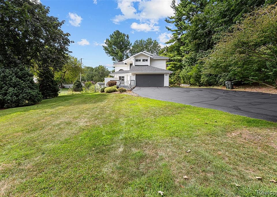 1st image of 6552 Orion Rd