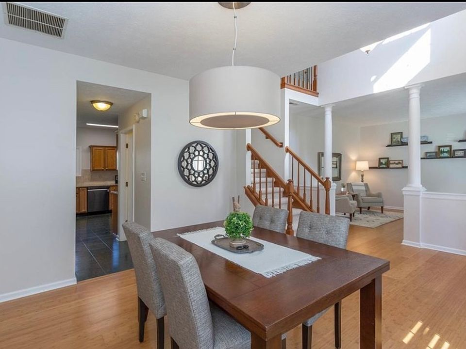 2nd image of 290 Pokagon Dr