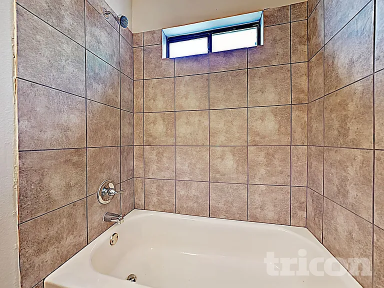 2537 Rialto Way — Photo 16