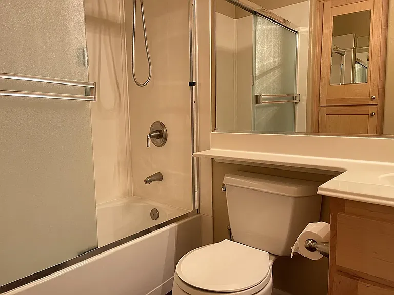 3320 Villa Contessa Ct #ADU — Photo 10