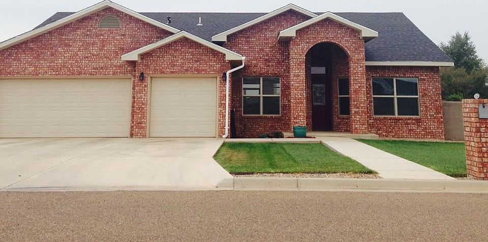 1st image of 1244 Oakwood Cir