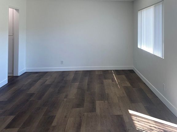 5th image of 887 Glenway Dr #11823596