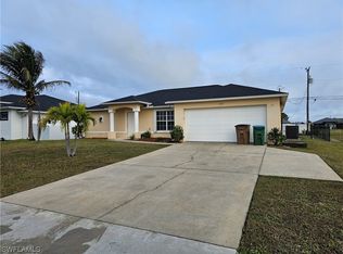 623 Tropicana Pkwy W, Cape Coral, FL 33993