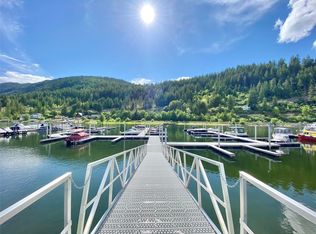 The Riverside, Sicamous, BC V0E 2V1
