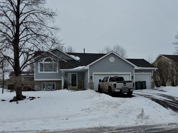 2nd image of 1100 Kilbirnie Rd
