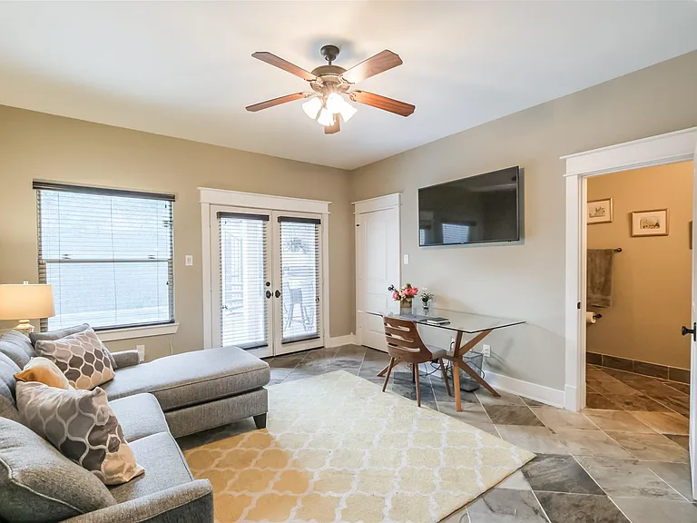 166 Reinicke St — Photo 12
