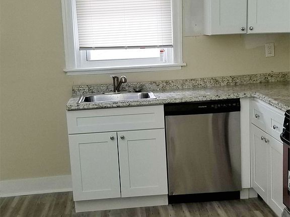 4th image of 7117 Montague St