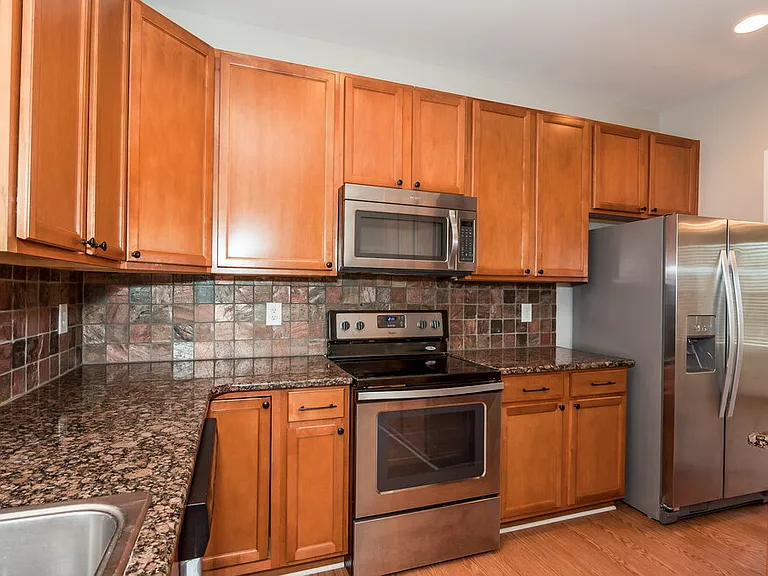 2870 Island Point Dr NW — Photo 8