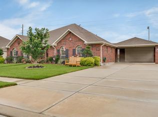 6710 Travis St, Manvel, TX 77578