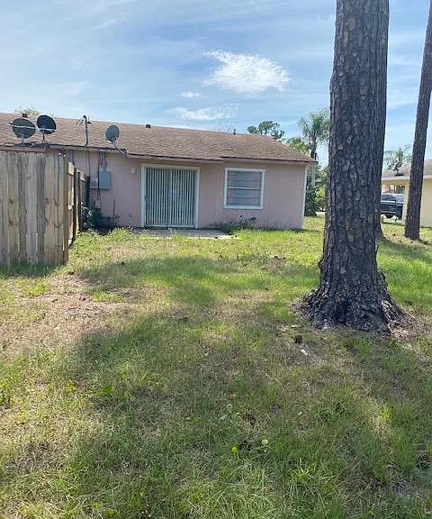 2715 India Palm Dr — Photo 3