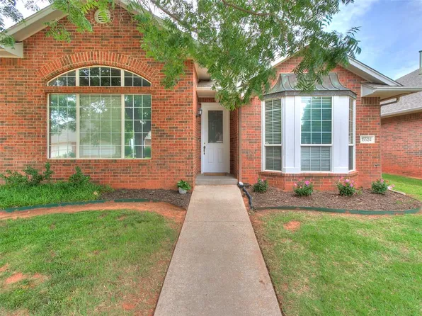 15524 Swallowtail Rd, Edmond, OK 73013