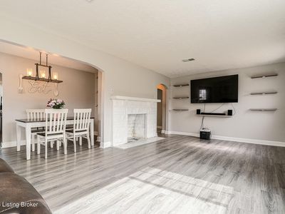 6613 W Orell Rd, Louisville, KY, 40272