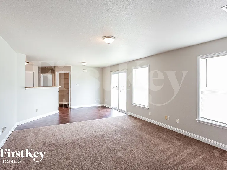10171 Cumberland Pointe Blvd — Photo 4