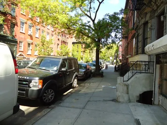 Rented by Village Living Realty | media 11