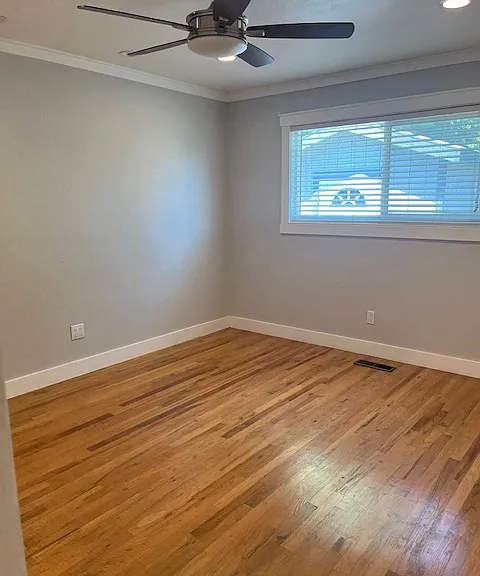 817 S California St — Photo 10
