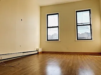 Rented by NY Space Finders Inc.