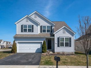 652 Riddler Ridge Dr, Blacklick, OH 43004