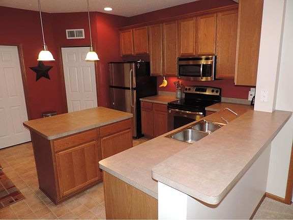 2nd image of 4490 Rosemary Way Unit 3