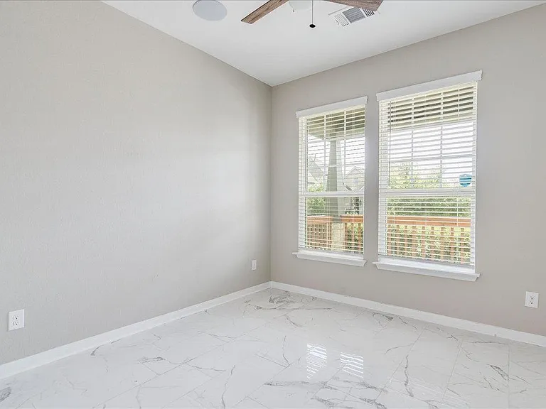 733 Blue Oak Blvd — Photo 24