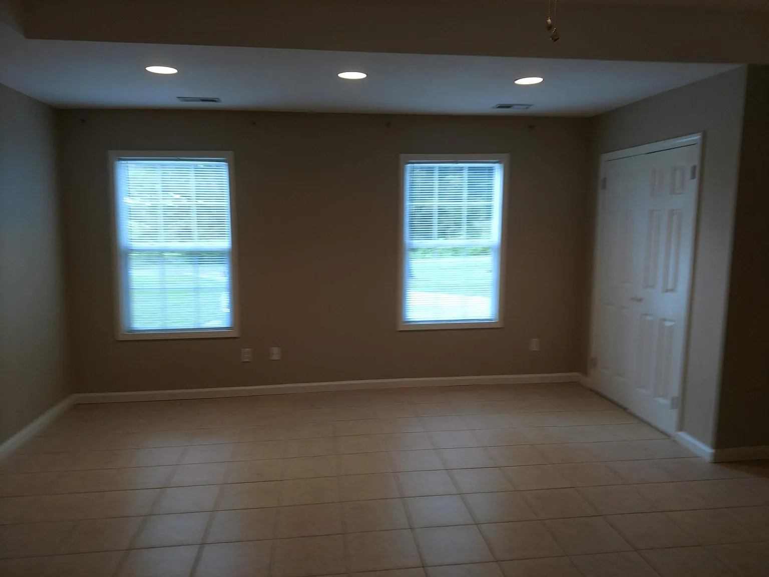 4 bed, 1625 sqft, $1,475 — Photo 4