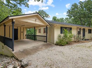 1 Boanna Dr, Cherokee Village, AR 72529