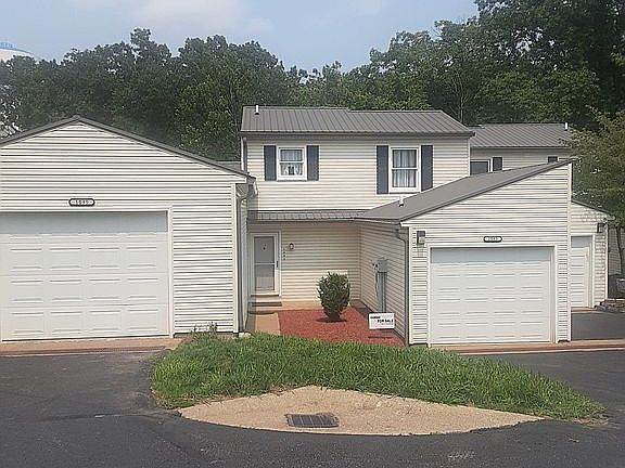 2nd image of 1093 Concord Pl