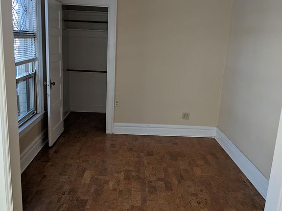 5th image of 828 N Emerson St APT 3