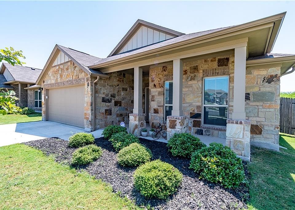 1st image of 5677 Heron Dr