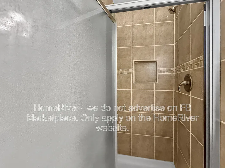 610 Hopkins Rd — Photo 10
