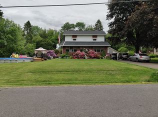 3723 Dean Dr, Barberton, OH 44203